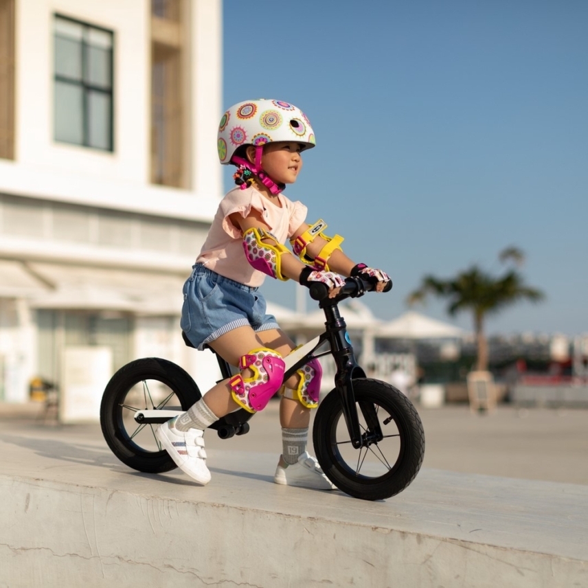 large-Micro-Balance-Bike-Deluxe-Pro