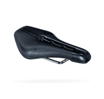 prsa0320-stealth-offroad-saddle-sidefront-2