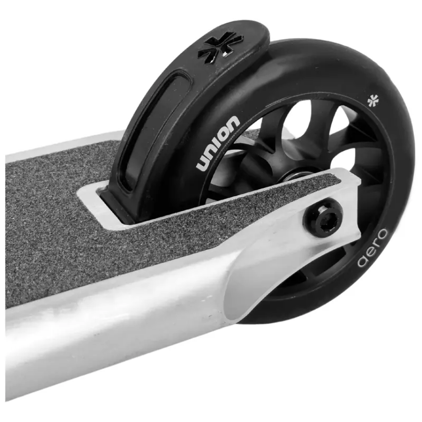 union-aero-xs-scooter-black-raw-velohunt-4