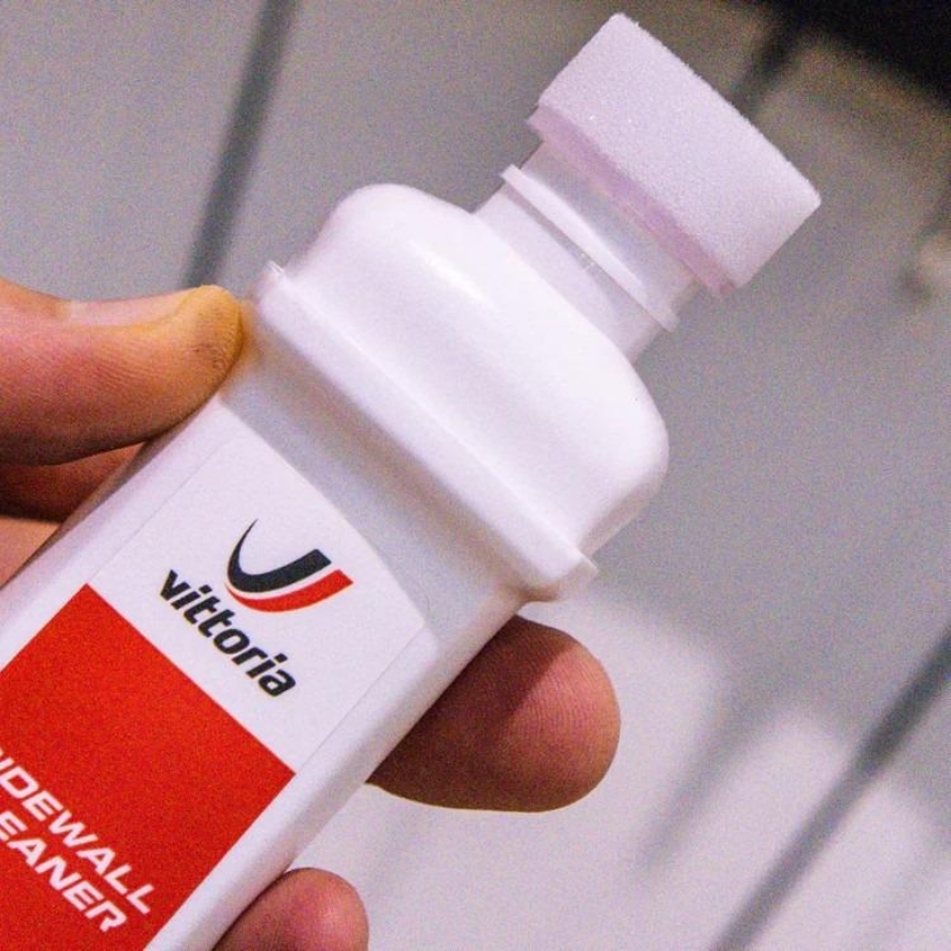 vittoria-sidewall-cleaner-100-ml-motion-2-velohunt